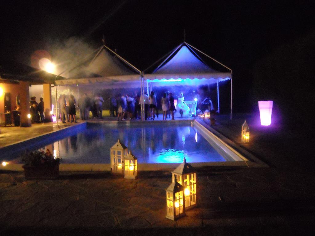 Torre Dei Frati Bed & Breakfast Фоссано Екстер'єр фото