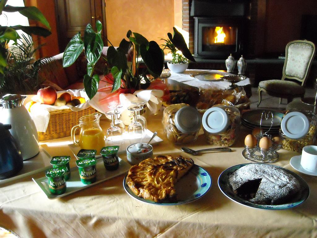 Torre Dei Frati Bed & Breakfast Фоссано Екстер'єр фото