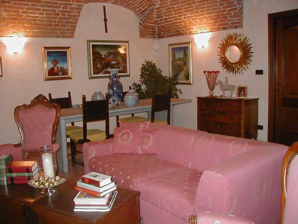 Torre Dei Frati Bed & Breakfast Фоссано Екстер'єр фото